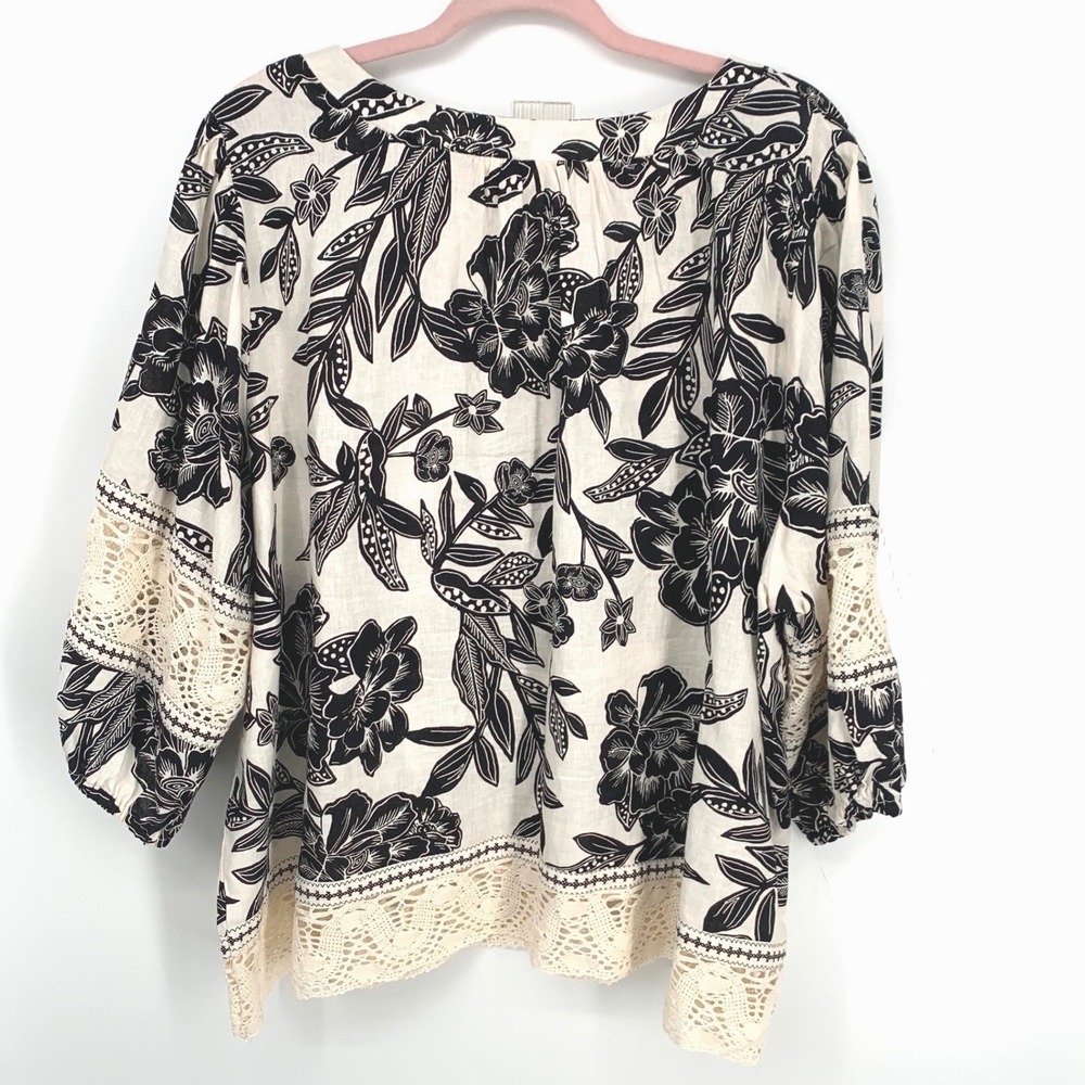 Christian Siriano 2X Black Cream Linen Blend Floral Crochet Top - Picture 3 of 7
